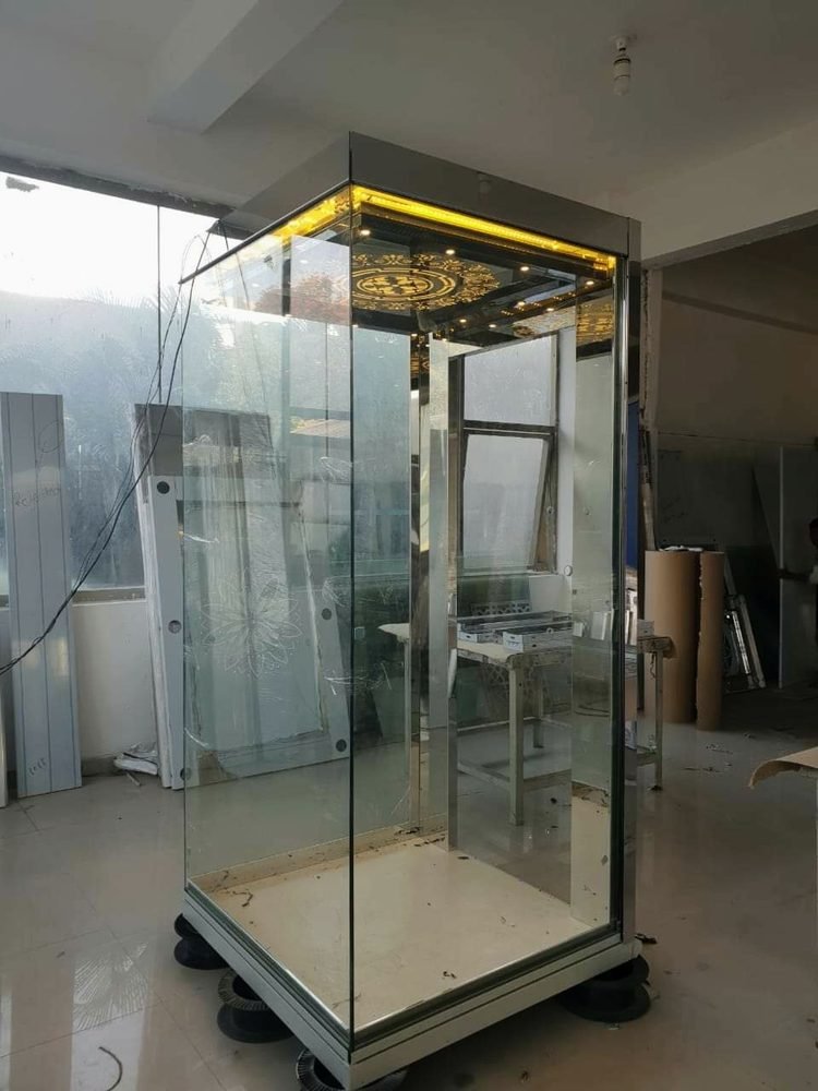 Glass capsule elevator in fabrication